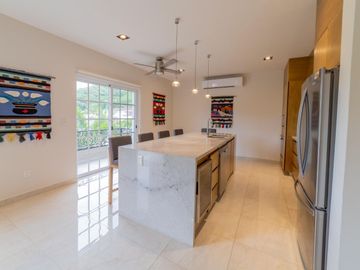 Departamento de 2 recamaras en venta en condominio Palacio Huatulco en la zona hotelera Tangolunda, Huatulco, Oaxaca, México