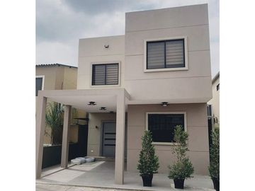 Se vende proyecto - casa de dos pisos La Joya Etapa Topacio