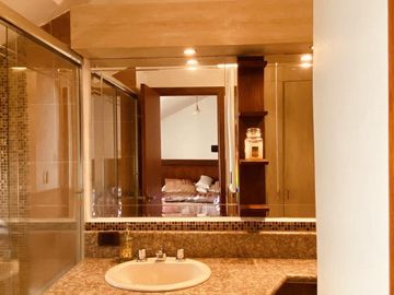 Venta de Casa Esquinera  de 3 Dormitorios dentro del Conjunto Residencial Boston Gardens en Urbanización Balcón Del Norte