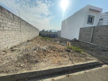 EN VENTA DE OPORTUNIDAD TERRENO URBANIZADO EN CIUDAD DEL NORTE PORTOVIEJO