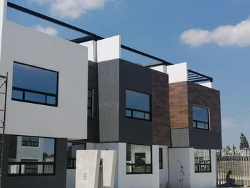 CASAS EN VENTA EXCELENTE UBICACION ZONA C.U BUAP  VALSEQUILLO