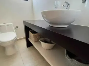CASAS EN VENTA EXCELENTE UBICACION ZONA C.U BUAP  VALSEQUILLO