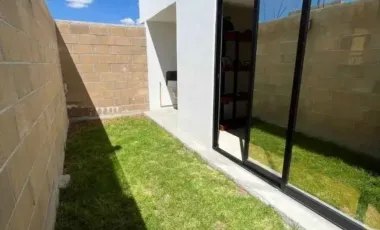 CASA EN VENTA DE 3 RECAMARAS 3 BAÑOS EN COLONIA 3 CRUCES