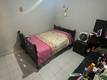 OPORTUNIDAD DE CASA EN VENTA DE UNA PLANTA EN COL. VIBAR. LEÓN, GUANAJUATO