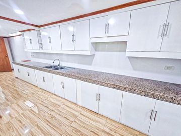 2 STOREY MODERN SINGLE HOUSE AND LOT FOR SALE IN BF RESORT VILLAGE LAS PIÑAS CITY