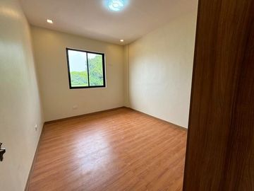 Newly Built Modern Duplex House and Lot For Sale In BF Resort Village Las Piñas City