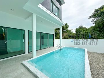 New Modern 4 Bed House with Private Pool in Pa Daet Chiang Mai for Sale