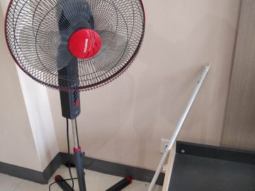SEWA TAHUNAN 2BR APARTEMEN FURNISHED LENGKAP SIAP HUNI BENSON TOWER