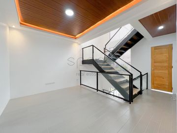 FOR SALE: 4BR Duplex in Princeton Heights, Bacoor, Cavite