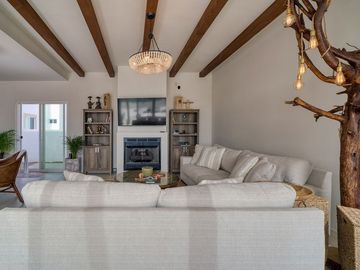 Casa moderna con vista al mar y cerca de la Playa en Villas Punta Piedra, Ensenada