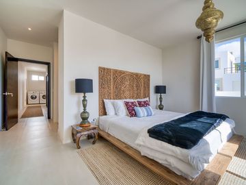 Casa moderna con vista al mar y cerca de la Playa en Villas Punta Piedra, Ensenada