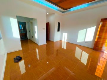 Brand New Single Attached For Sale in Better Living Paranaque City
