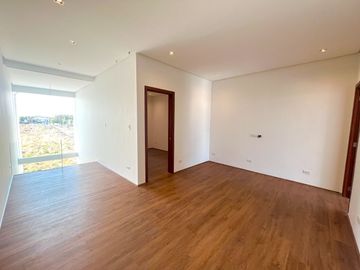 BRAND NEW STUNNING 3 STOREY TRIPLEX HOUSE AND LOT FOR SALE IN PARANAQUE CITY