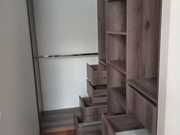 VENTA DE DUPLEX DE ESTRENO, 6TO PISO, 142.75 M2, 3 DORMITORIOS, 3 BAÑOS, TERRAZA, CO-WORKING