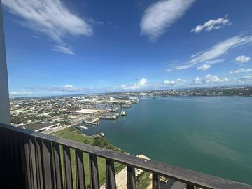FOR SALE - 1BR WITH SEAVIEW BALCONY IN MANDANI BAY, MANDAUE CEBU. READY FOR OCCUPANCY.