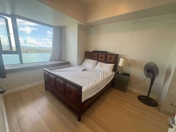 FOR SALE - 1BR WITH SEAVIEW BALCONY IN MANDANI BAY, MANDAUE CEBU. READY FOR OCCUPANCY.
