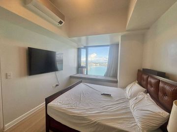 FOR SALE - 1BR WITH SEAVIEW BALCONY IN MANDANI BAY, MANDAUE CEBU. READY FOR OCCUPANCY.