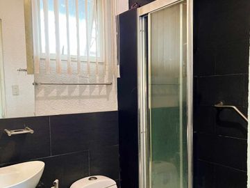 CORNER BUNGALOW HOUSE FOR SALE LOCATED AT CITY OF SAN FERNANDO NEAR VISTA MALL, PAMPANGA