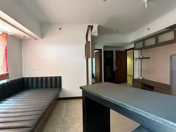 FOR RENT APARTEMEN 2BR SUPER LUAS WATERPLACE RESIDENCE SURABAYA BARAT
