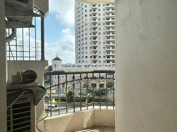 FOR RENT APARTEMEN 2BR SUPER LUAS WATERPLACE RESIDENCE SURABAYA BARAT