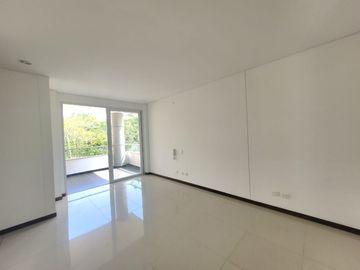SE VENDE AMPLIO Y HERMOSO APTO UBICADO EN PANCE