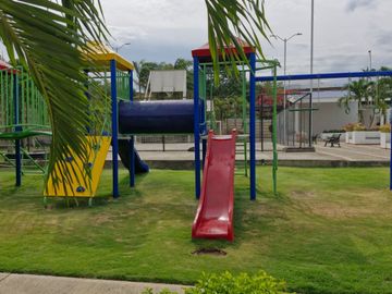 SE VENDE APARTAMENTO LA FLORESTA