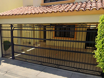 CASA A LA VENTA EN LOS PORTALES, HERMOSILLO, SONORA, REMATE ADJUDICADO