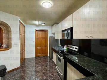 Casa en venta Col Capistrano, a 50 m de parque, Barrio Tampiquito, en San Pedro; a 2min d Av. A. Reyes, Calzada Rosario, Vasconcelos y Lomas del Valle