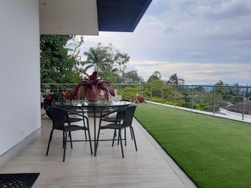 VENDO CASA EN CONJUNTO RESIDENCIA LA CIMA EN RUITOQUE CONDOMINIO CLUB