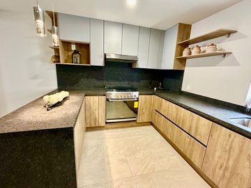 MODERNO DEPARTAMENTO EN VENTA, LA MEJOR UBICACION, COLONIA CHAPALITA GUADALAJARA!