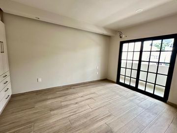MODERNO DEPARTAMENTO EN VENTA, LA MEJOR UBICACION, COLONIA CHAPALITA GUADALAJARA!