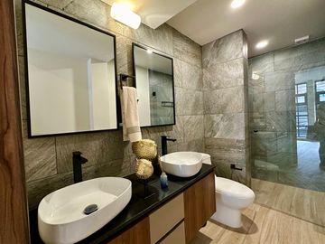 DEPARTAMENTO EN CHAPALITA GUADALAJARA, CON 3 RECAMARAS ! MODERNOS ACABADOS.