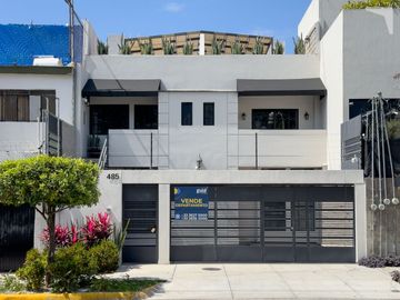 DEPARTAMENTO EN CHAPALITA GUADALAJARA, CON 3 RECAMARAS ! MODERNOS ACABADOS.