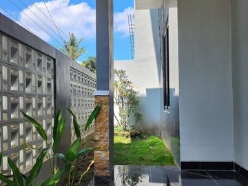 RUMAH 2 LANTAI, DEKAT RING ROAD UTARA MAGUWOHARJO