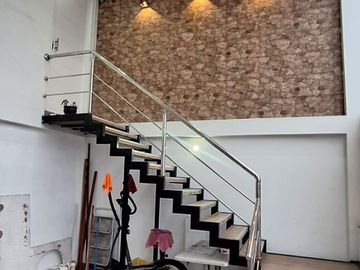 Venta Casa 3 pisos mas Dúplex Salamanca