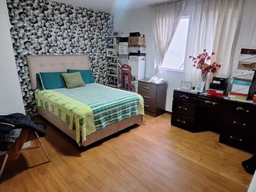 Venta Casa 3 pisos mas Dúplex Salamanca