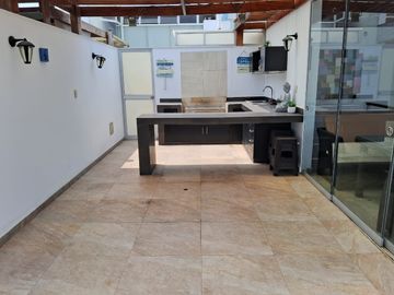 VENTA DE HERMOSO DUPLEX CON PISCINA EN PLAYA LOS PULPOS EN LURIN