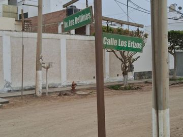 VENTA DE HERMOSO DUPLEX CON PISCINA EN PLAYA LOS PULPOS EN LURIN