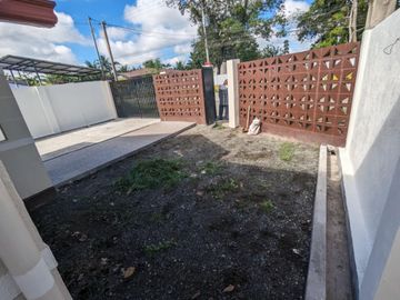Commercial House for Sale in La Eldaria Barangay Quezon Panabo City Davao Del Norte (fronting Quezon Elem.School)