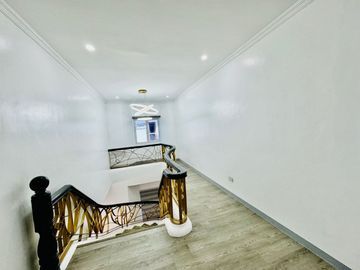 Well Maintained 7 Bedroom House and Lot for Sale in Parañaque City
