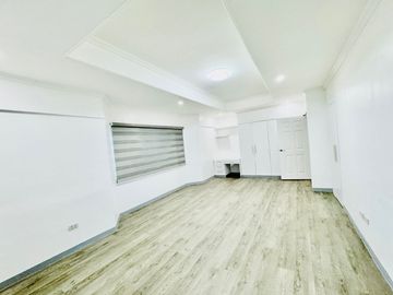 Well Maintained 7 Bedroom House and Lot for Sale in Parañaque City