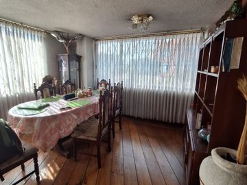 VENTA PROPIEDAD RENTERA CON GALPÓN SECTOR KENNEDY