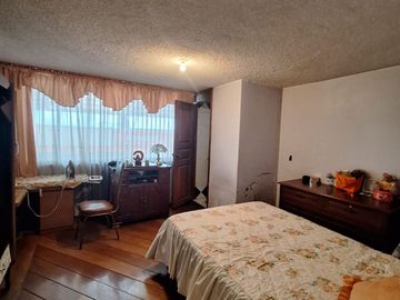 VENTA PROPIEDAD RENTERA CON GALPÓN SECTOR KENNEDY