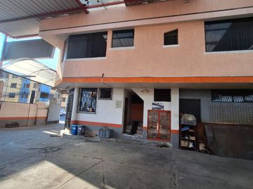 VENTA PROPIEDAD RENTERA CON GALPÓN SECTOR KENNEDY