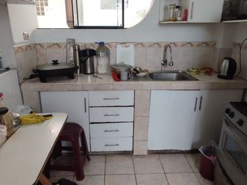 Vendo dúplex por remodelar La Molina $ 95,000 negociables