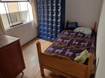 Vendo dúplex por remodelar La Molina $ 95,000 negociables