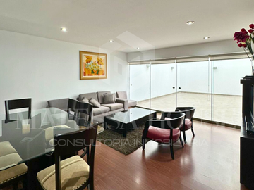 SE VENDE O ALQUILA duplex de 3 dormitorios en calle Los Apaches, Surco