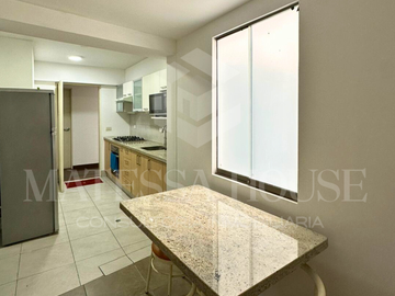 SE VENDE O ALQUILA duplex de 3 dormitorios en calle Los Apaches, Surco