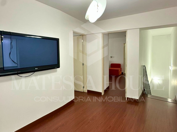 SE VENDE O ALQUILA duplex de 3 dormitorios en calle Los Apaches, Surco