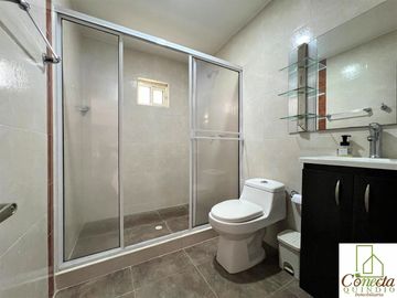 Casa Campestre en Venta – Calarcá Quindío - Conjunto Cerrado